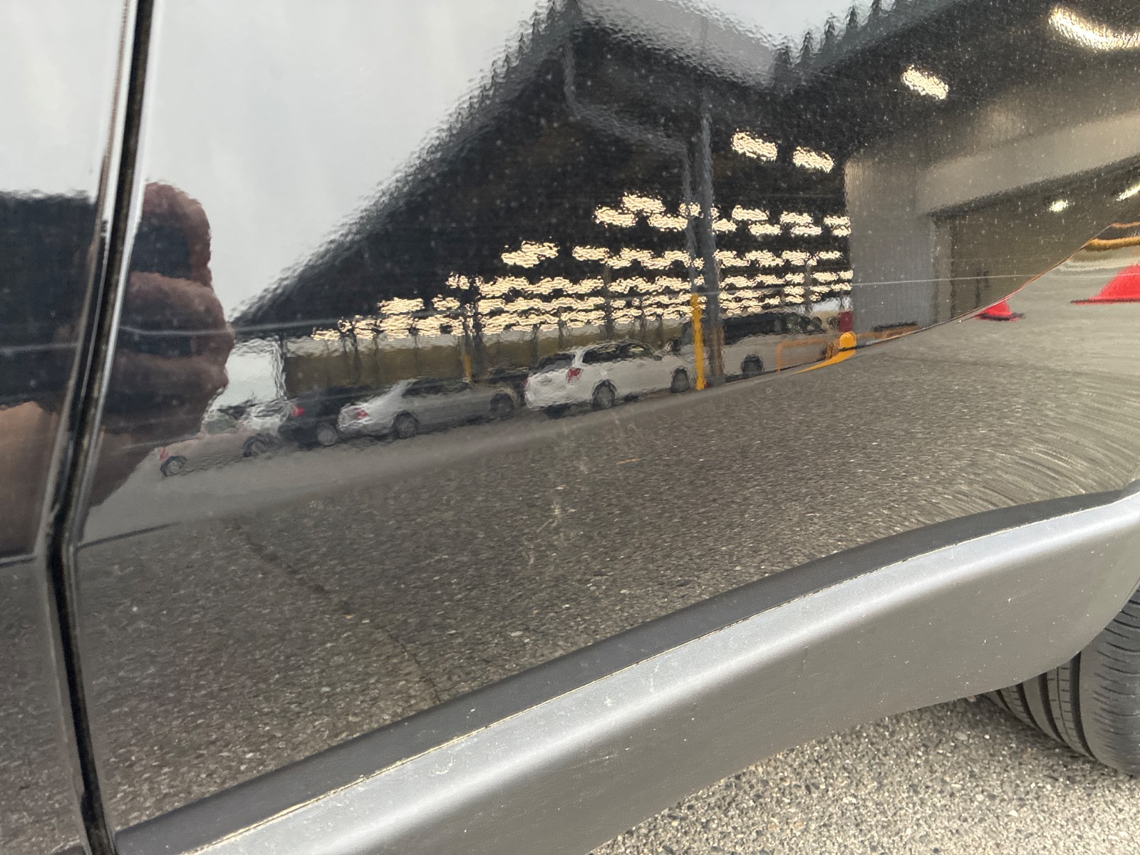 キズ・ヘコミ_24