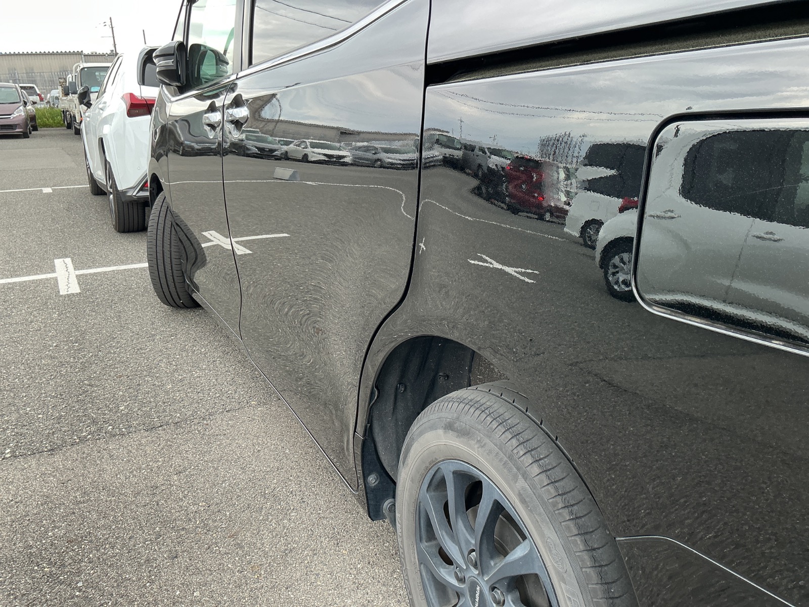 キズ・ヘコミ_38