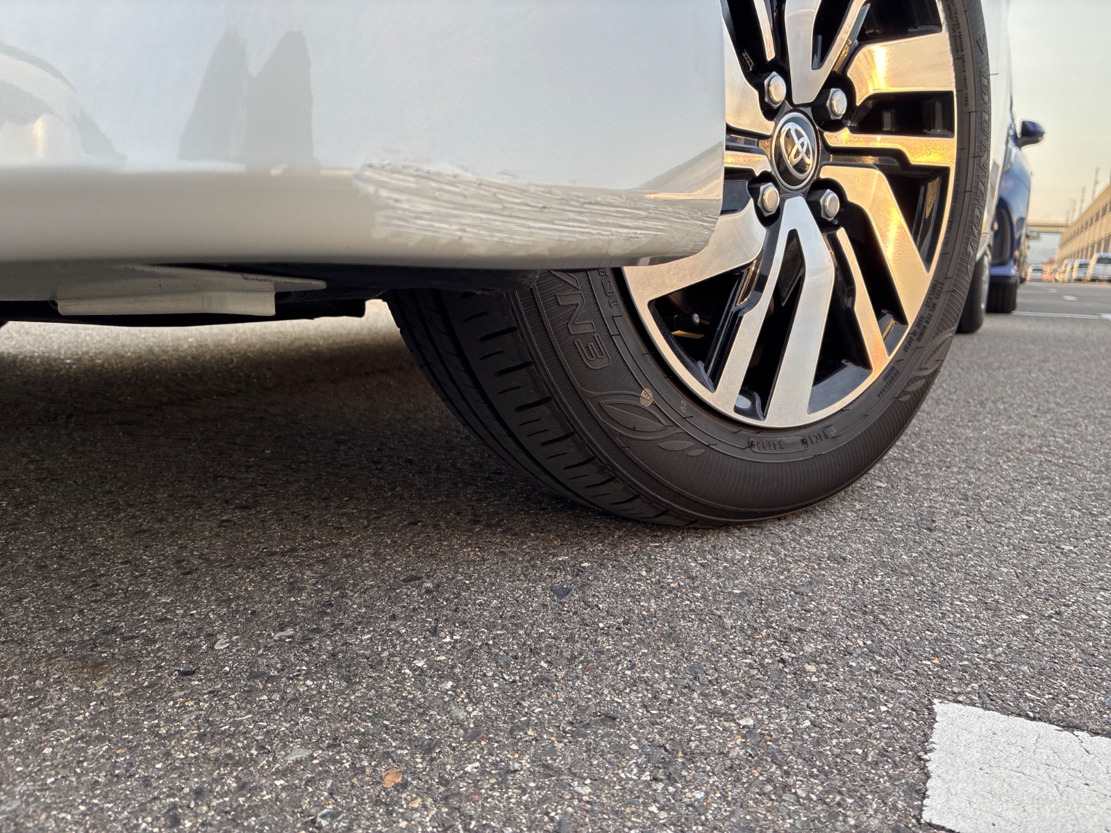 キズ・ヘコミ_05