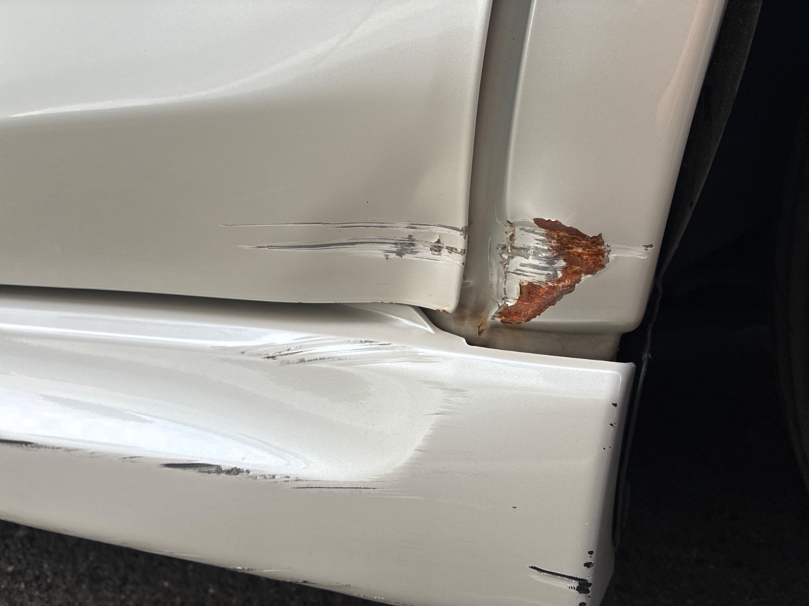 キズ・ヘコミ_25