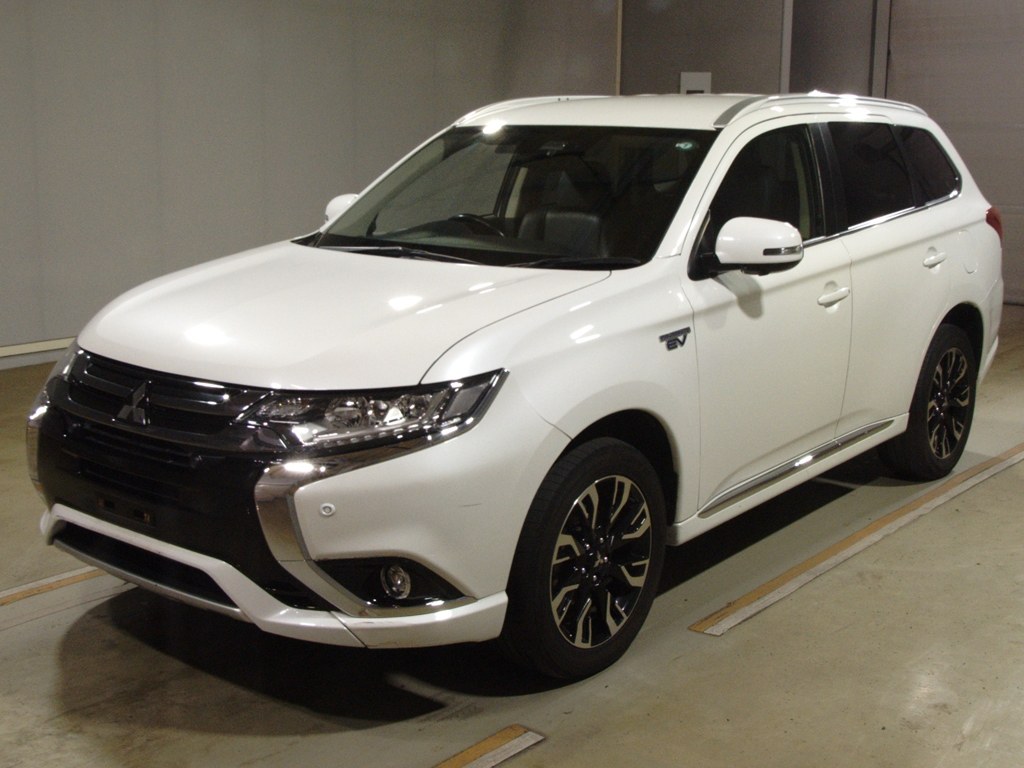 三菱 アウトランダーPHEV G セーフティ
