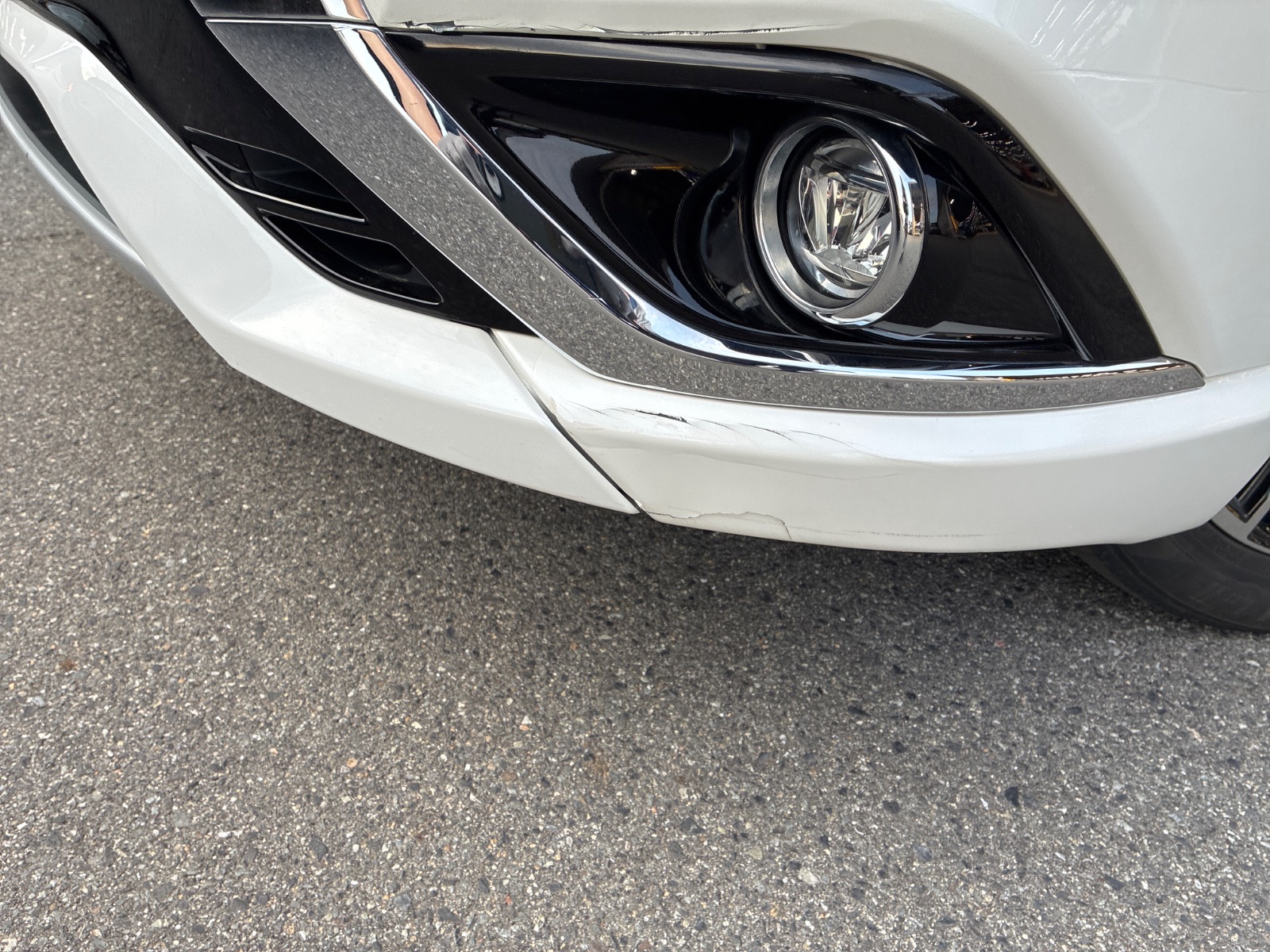 キズ・ヘコミ_05