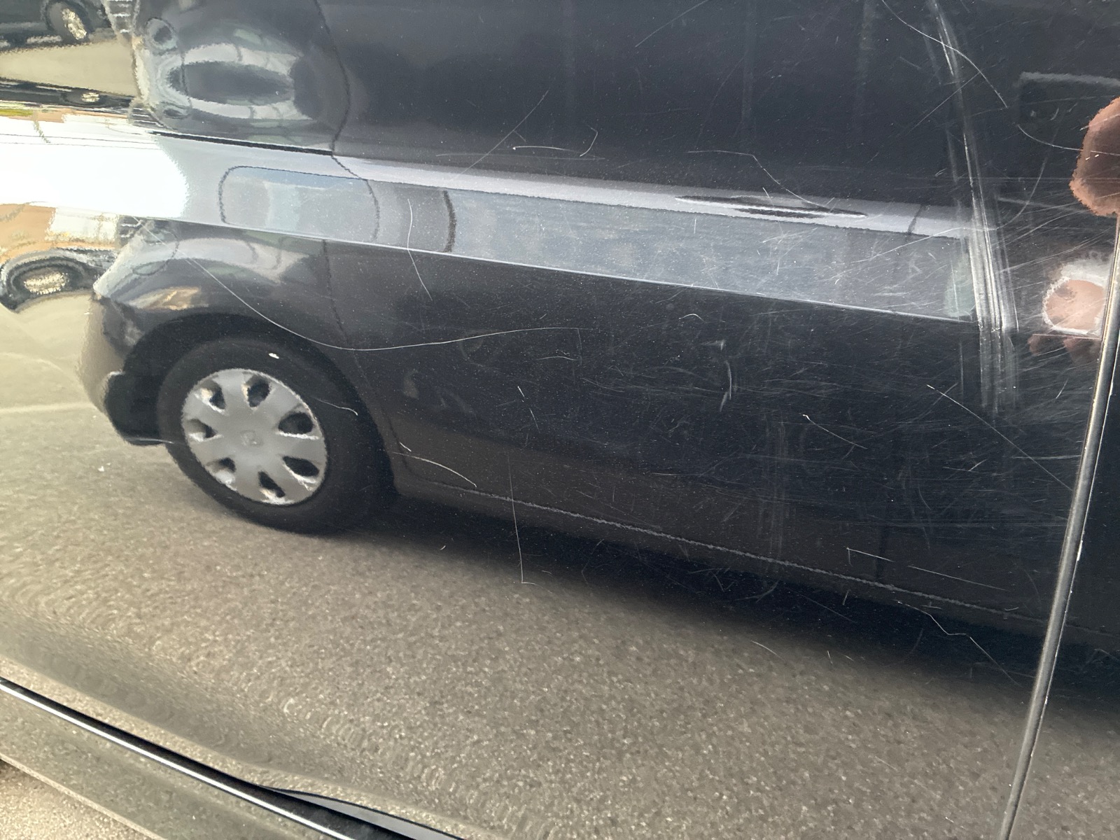 キズ・ヘコミ_27