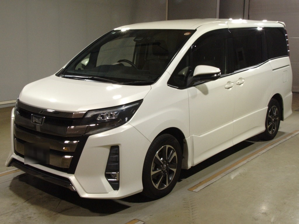 トヨタ ノア SI
