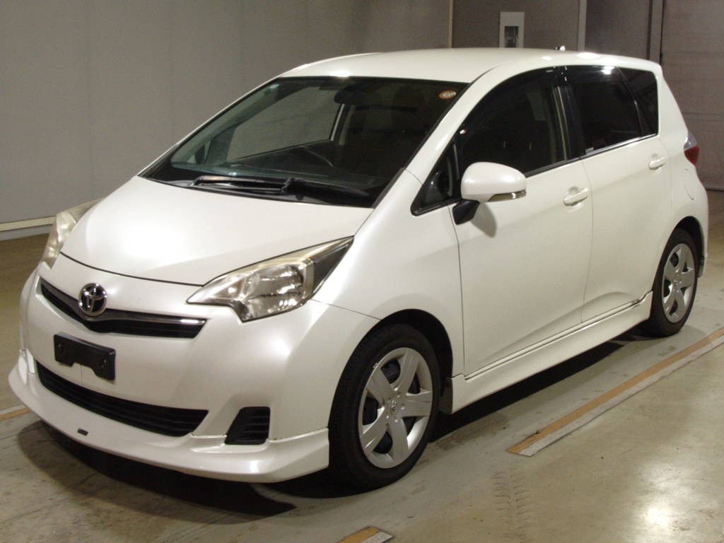 トヨタ ラクティス G
