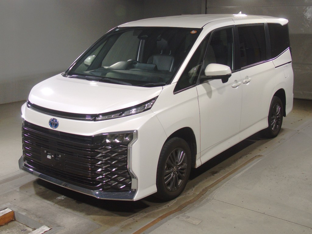 トヨタ ヴォクシーHV S-Z