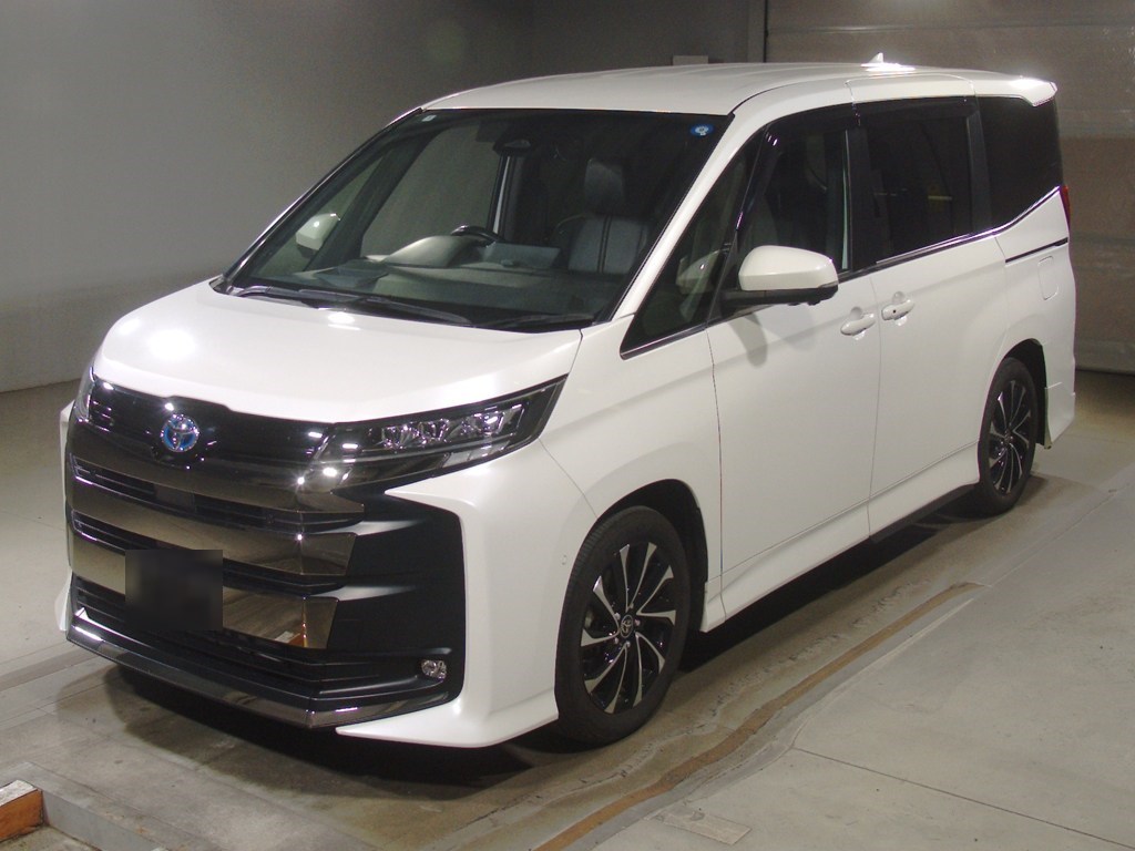 トヨタ ノアHV S-Z