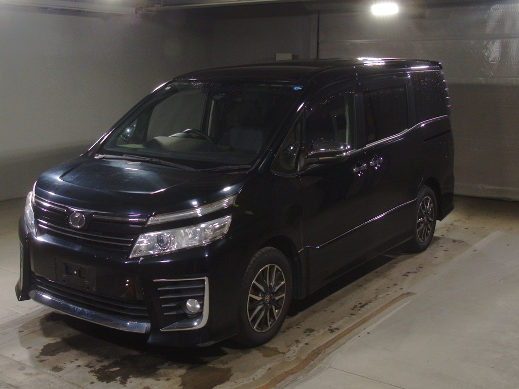 トヨタ ヴォクシー ZSキラメキ