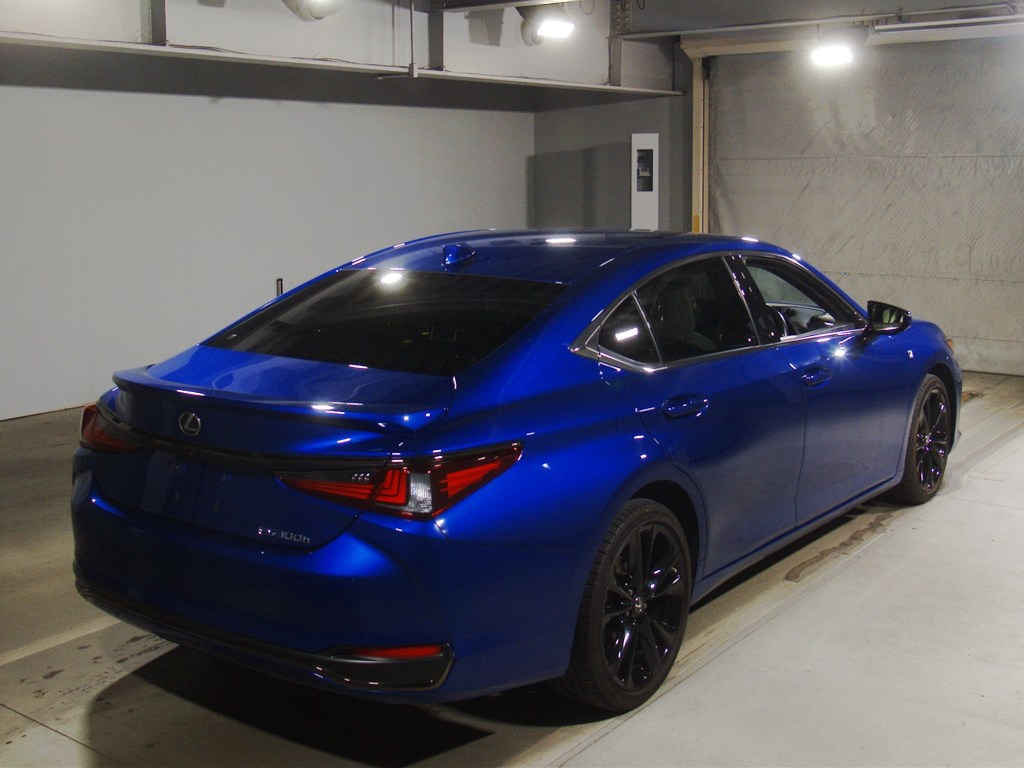 ES300h Fスポーツ