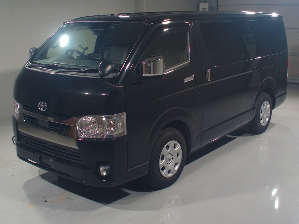 トヨタ ハイエースバン S GL ダークフ2