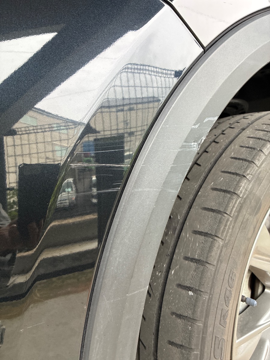 キズ・ヘコミ_05
