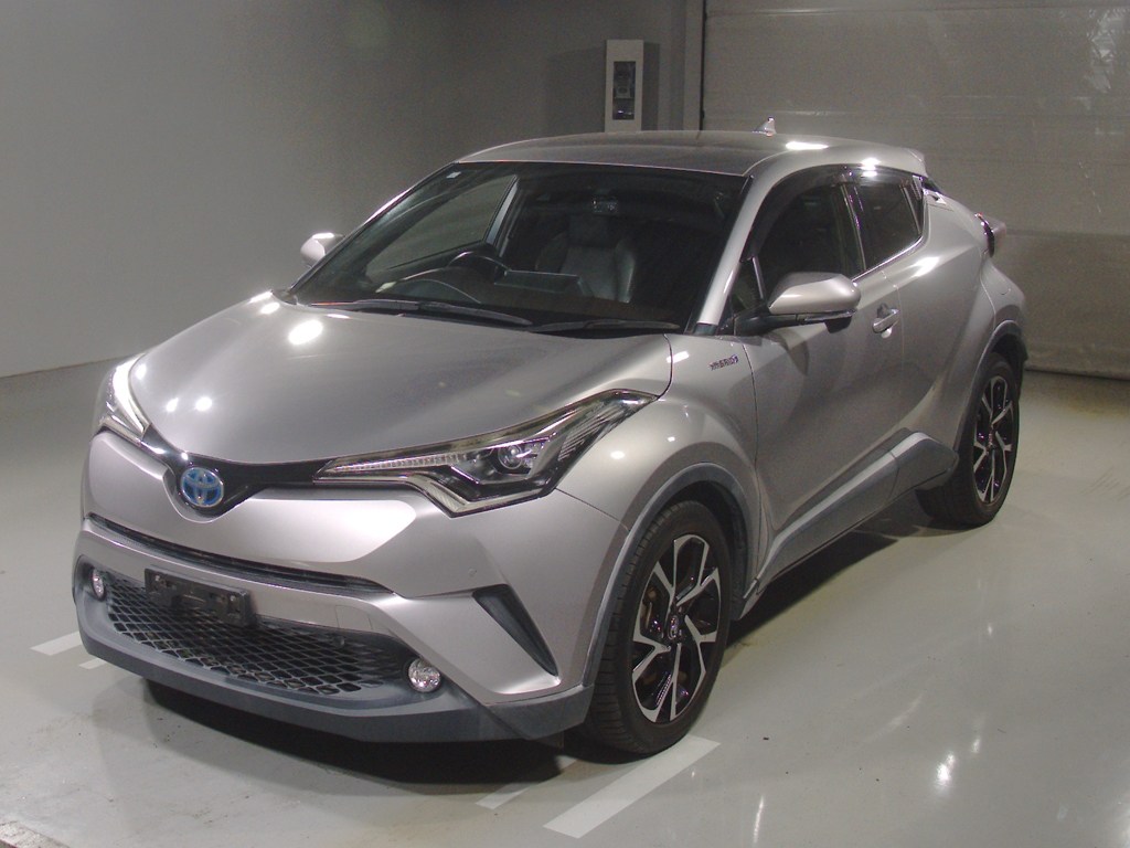 トヨタ C-HR HV G