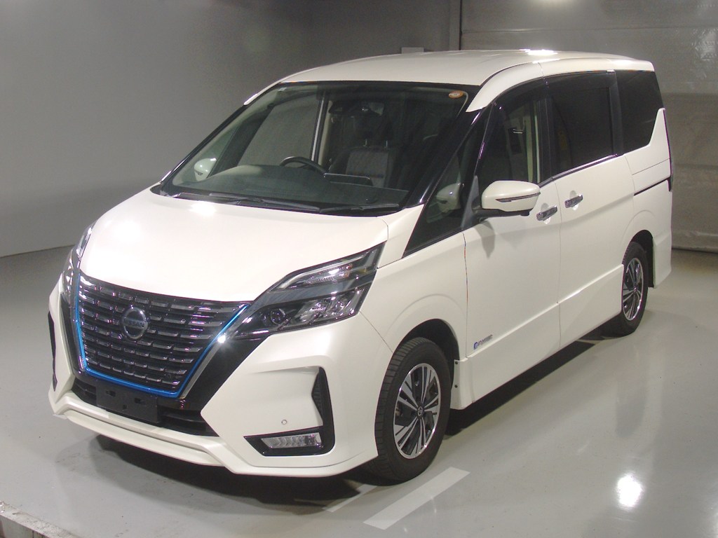 日産 セレナ e-パワー ハイウェイスターV