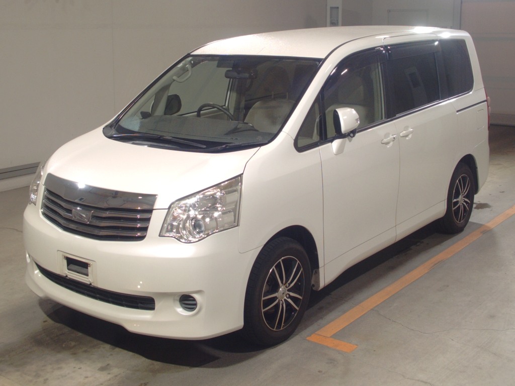トヨタ ノア X スペシャルエディション