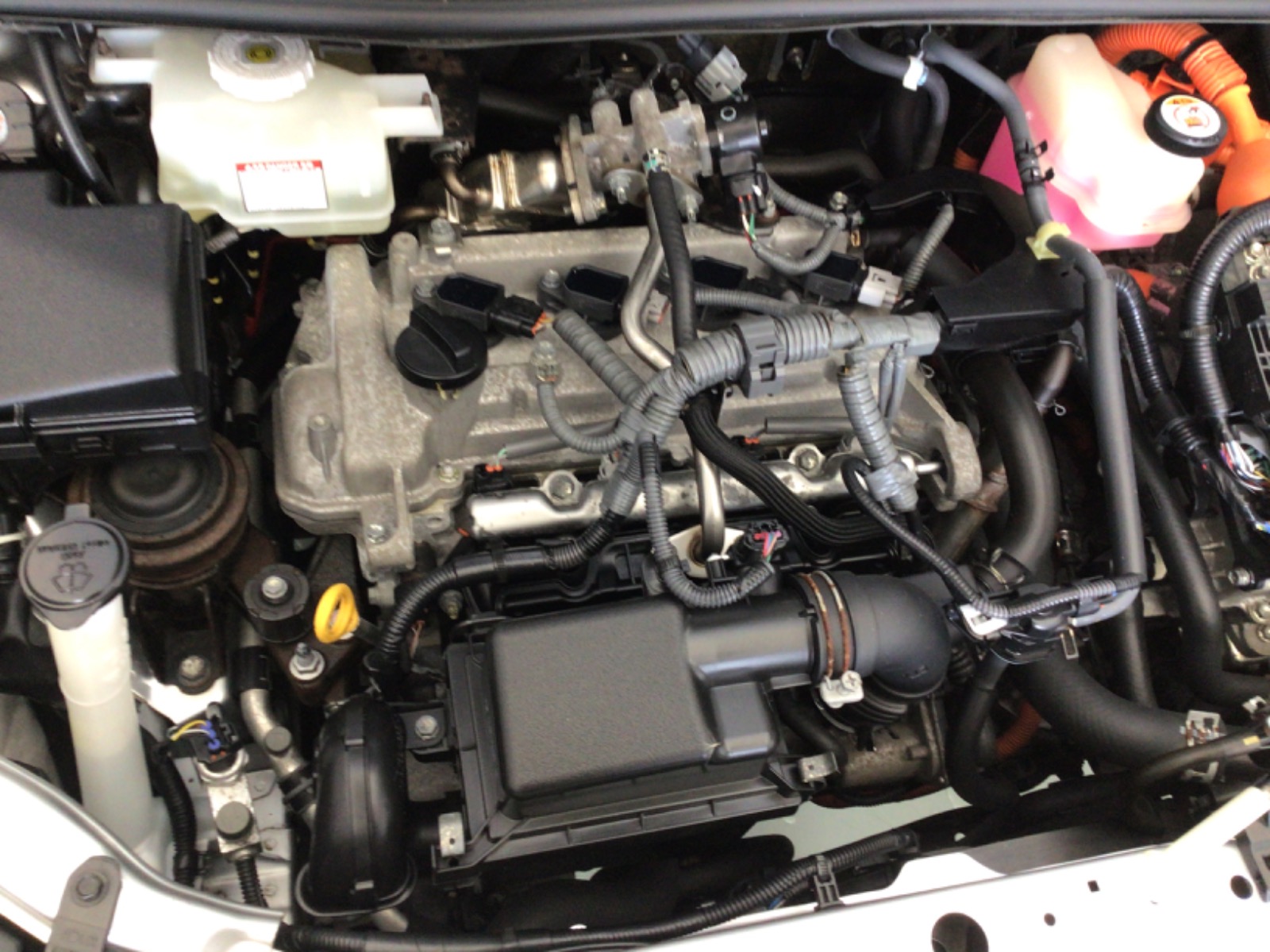 キズ・ヘコミ_64