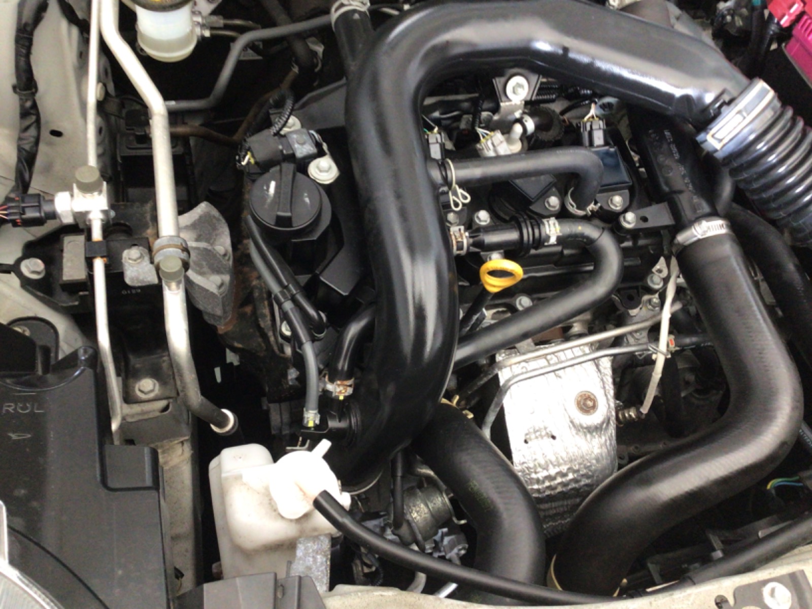 キズ・ヘコミ_64