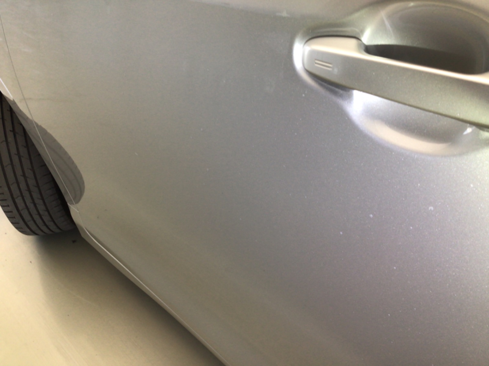 キズ・ヘコミ_17