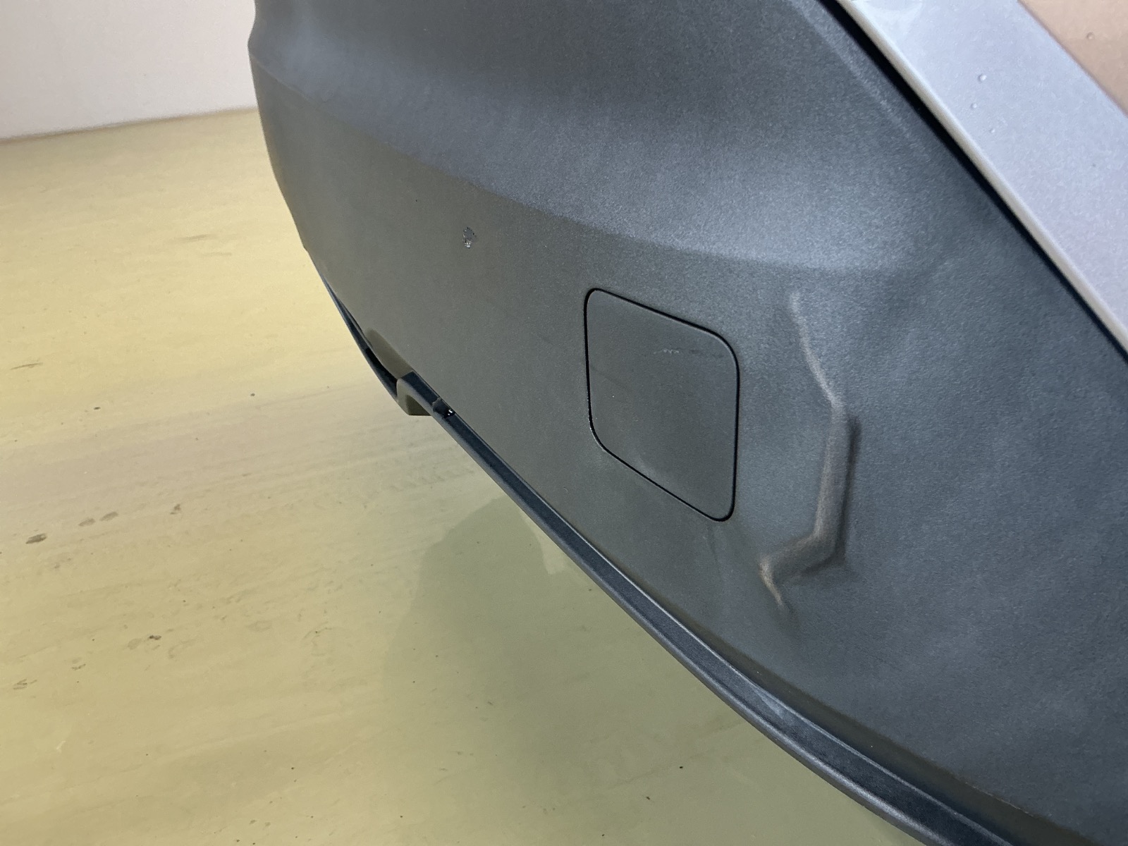 キズ・ヘコミ_56