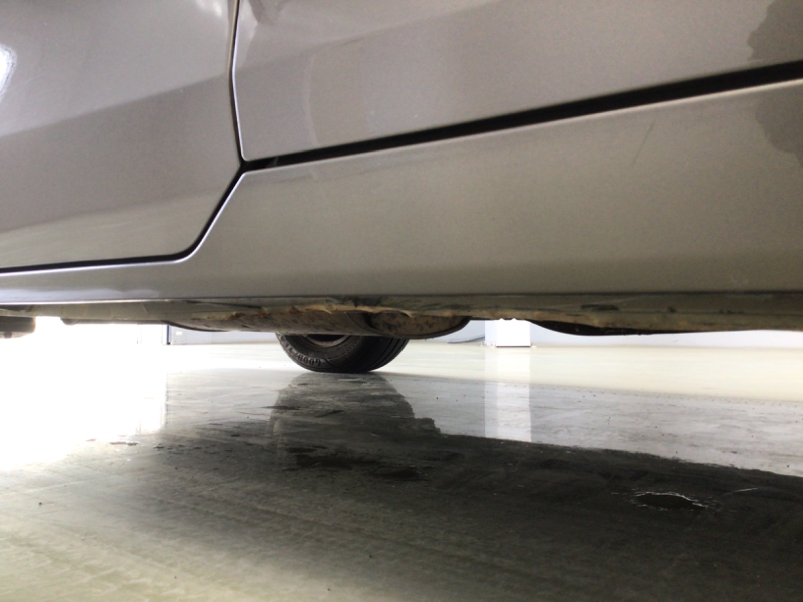 キズ・ヘコミ_23