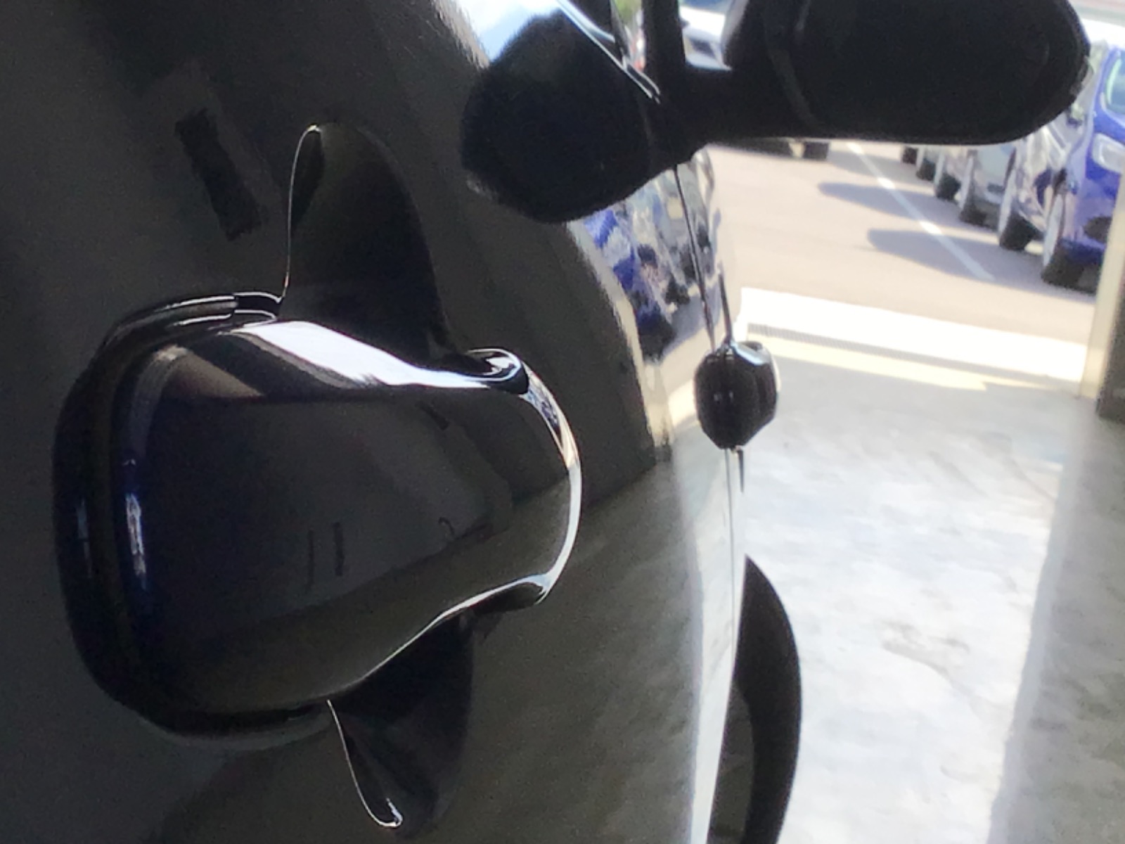 キズ・ヘコミ_26