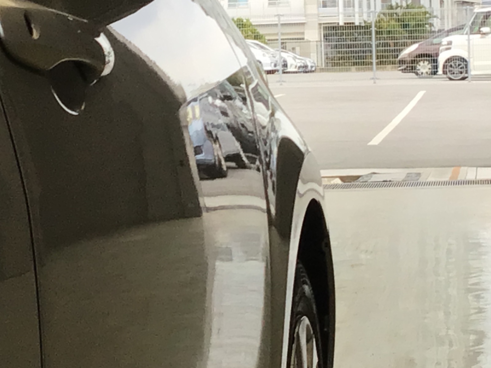 キズ・ヘコミ_18