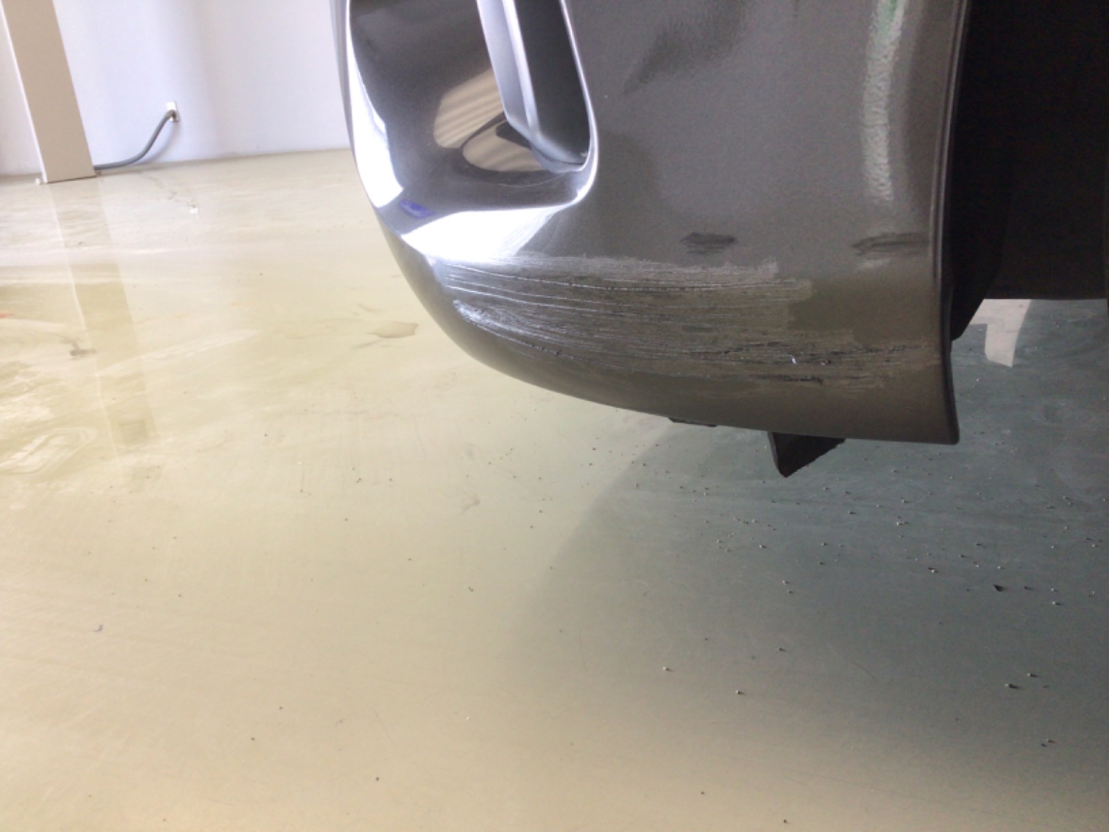 キズ・ヘコミ_05