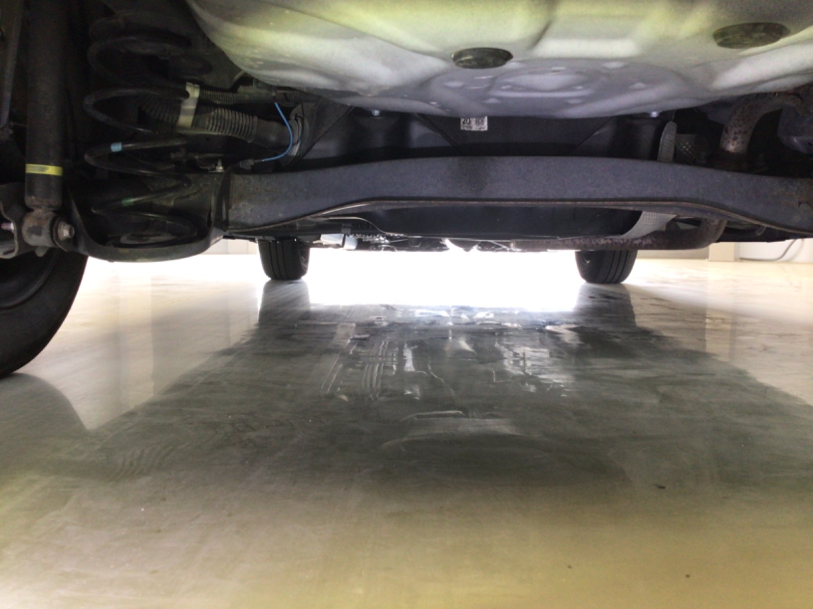 キズ・ヘコミ_64