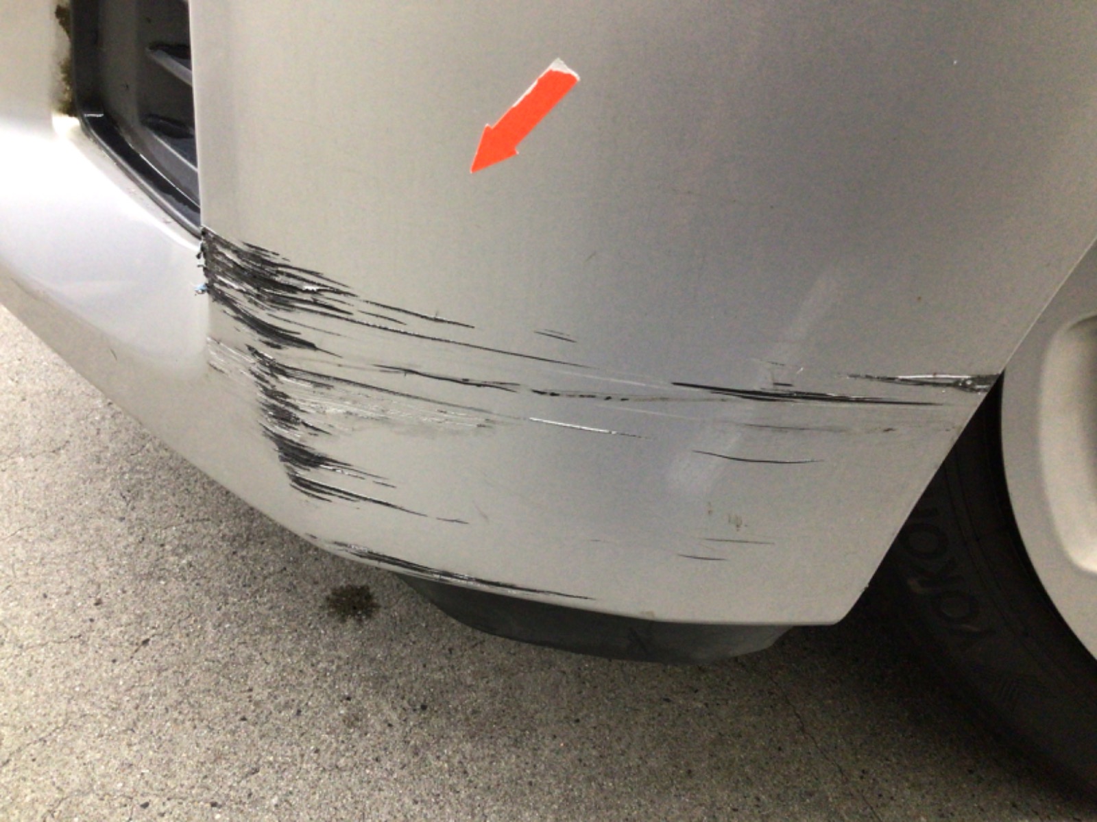 キズ・ヘコミ_05