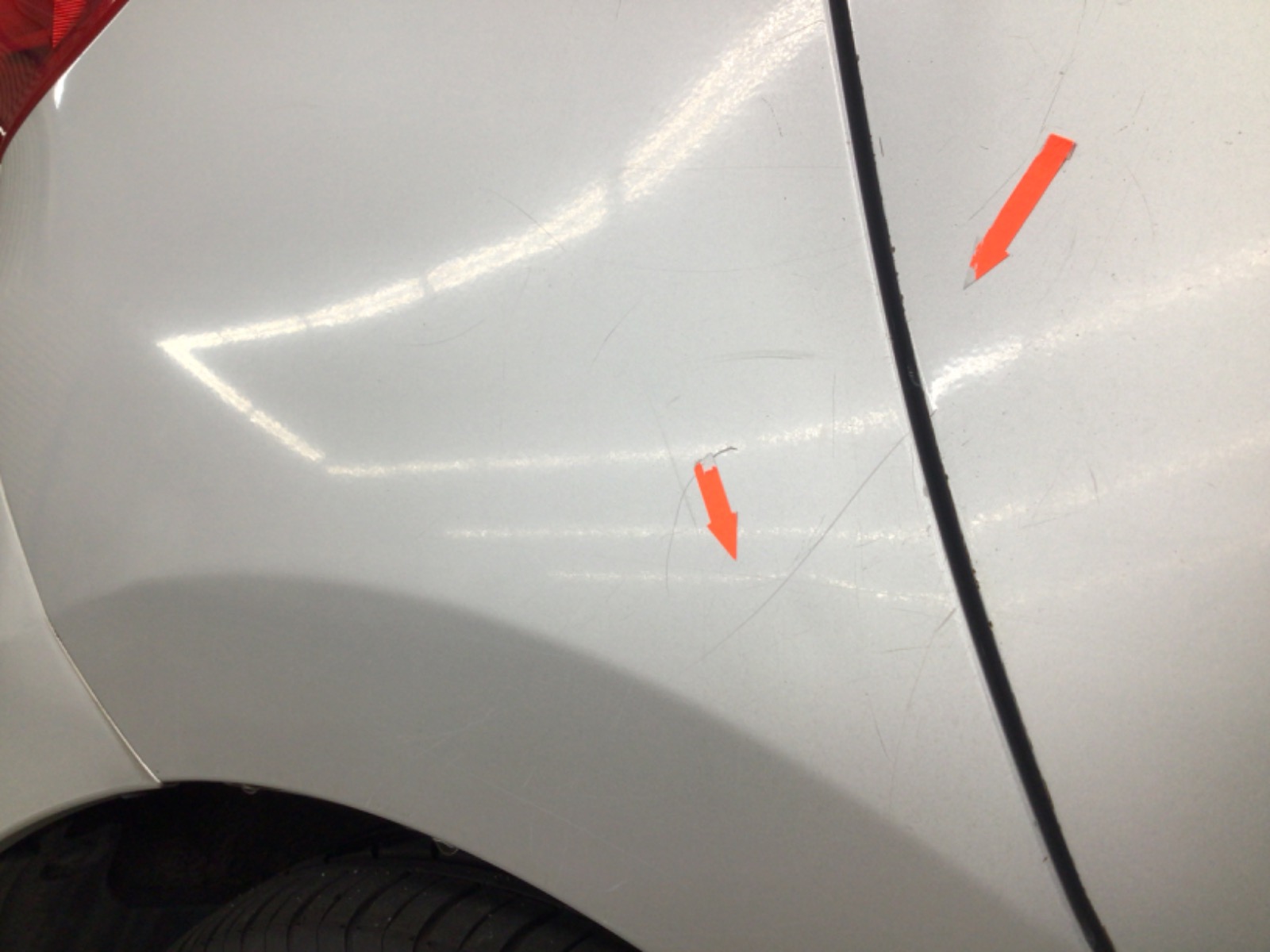 キズ・ヘコミ_40