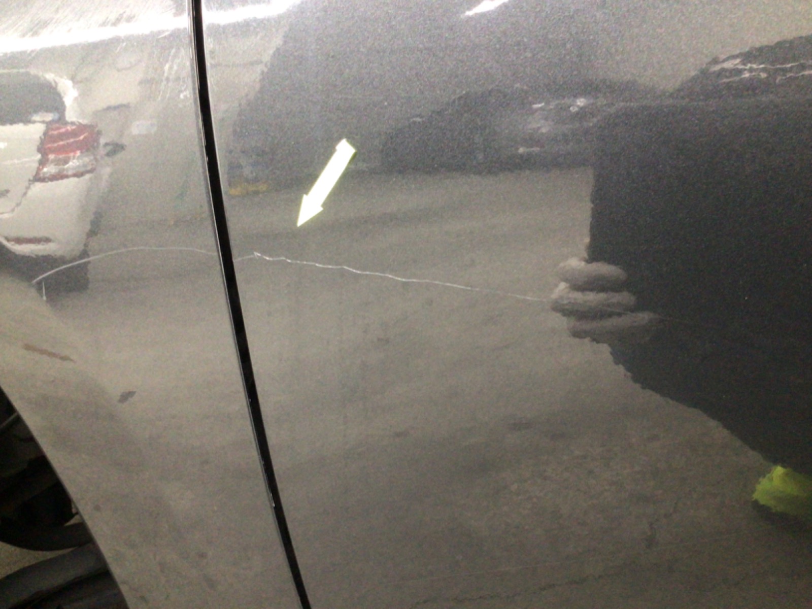 キズ・ヘコミ_16