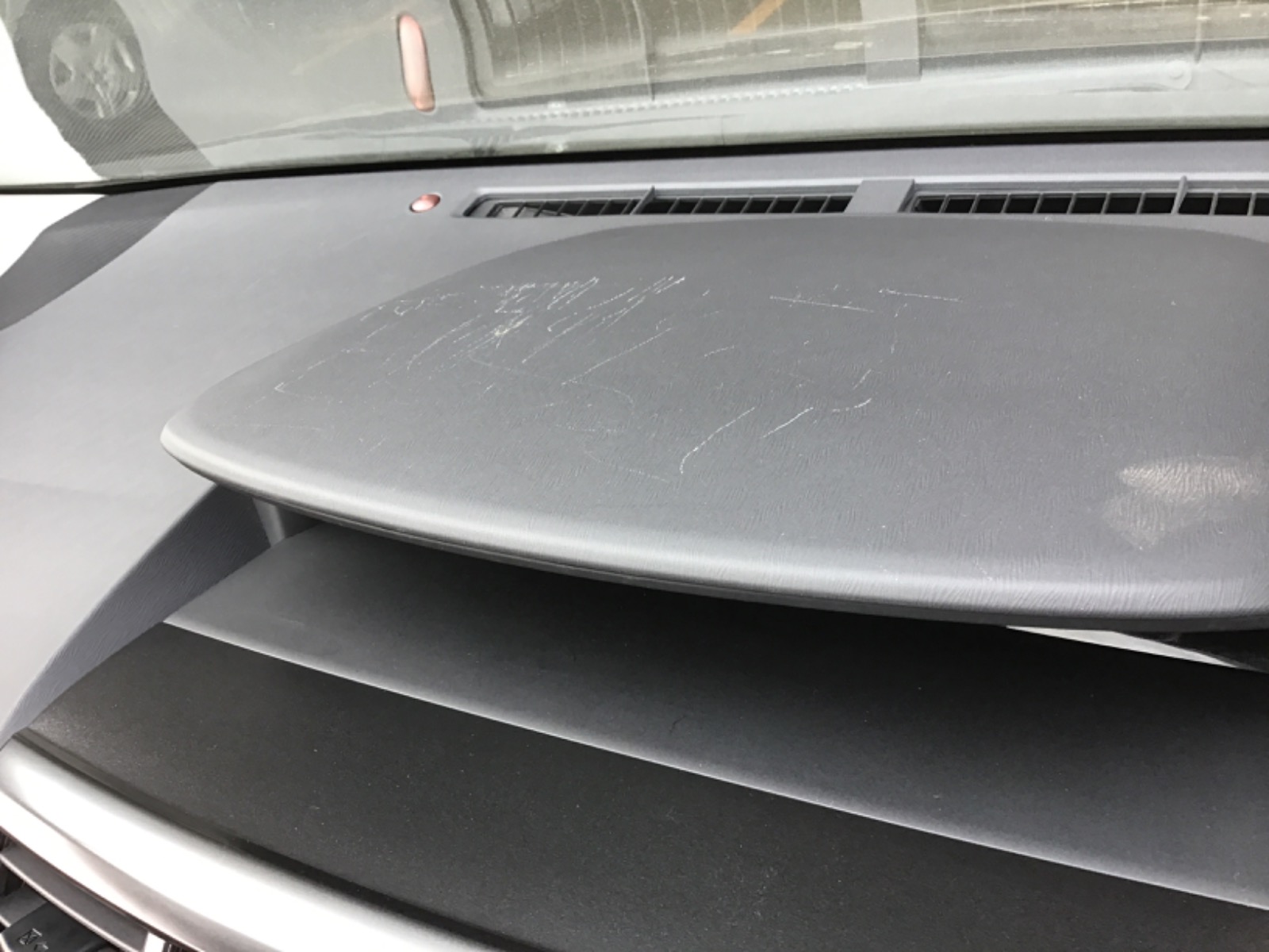 キズ・ヘコミ_66