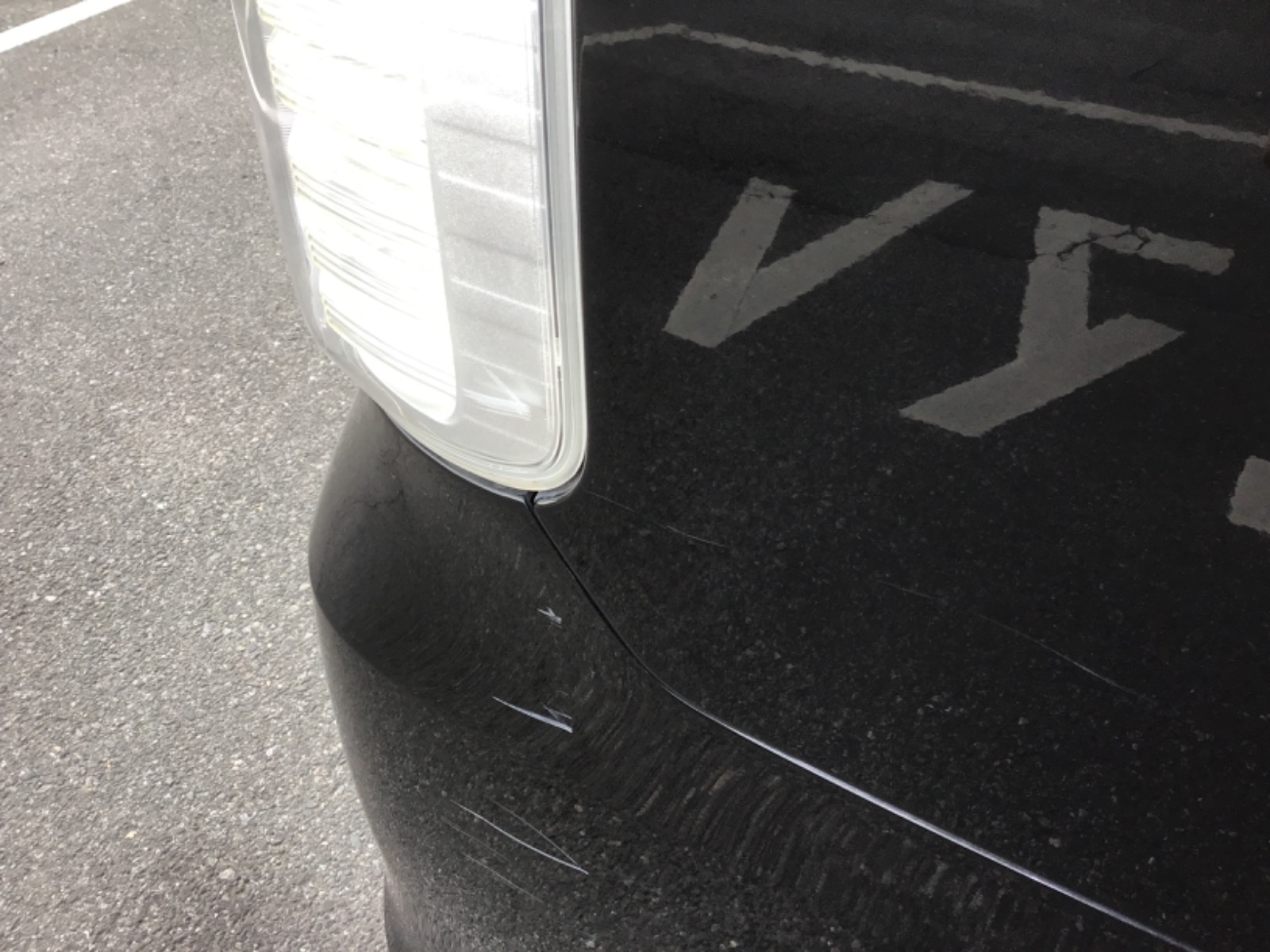 キズ・ヘコミ_52