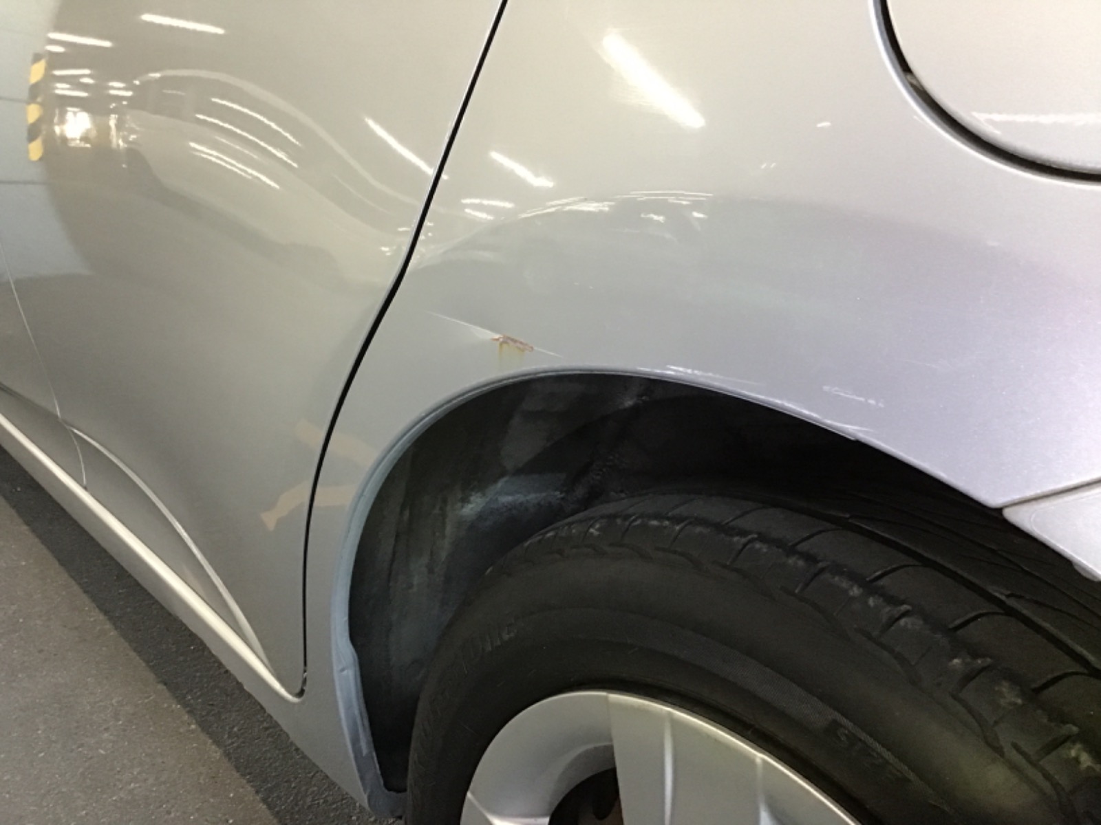 キズ・ヘコミ_38