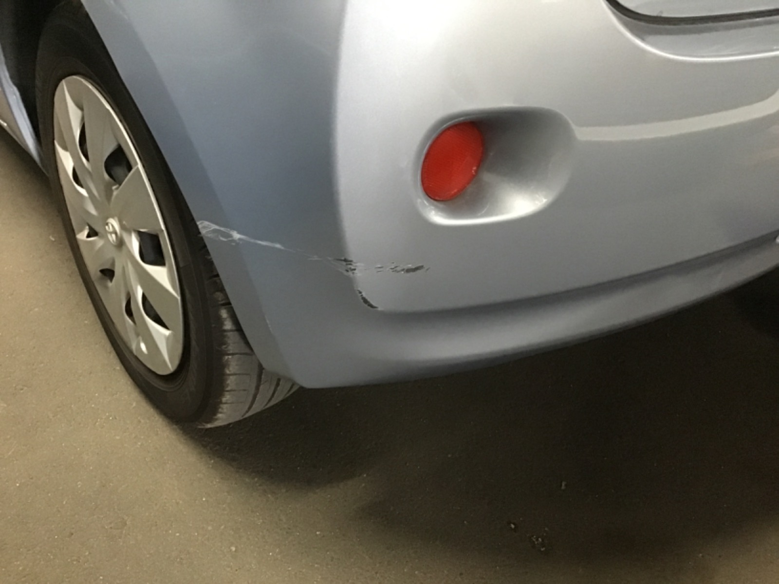 キズ・ヘコミ_55