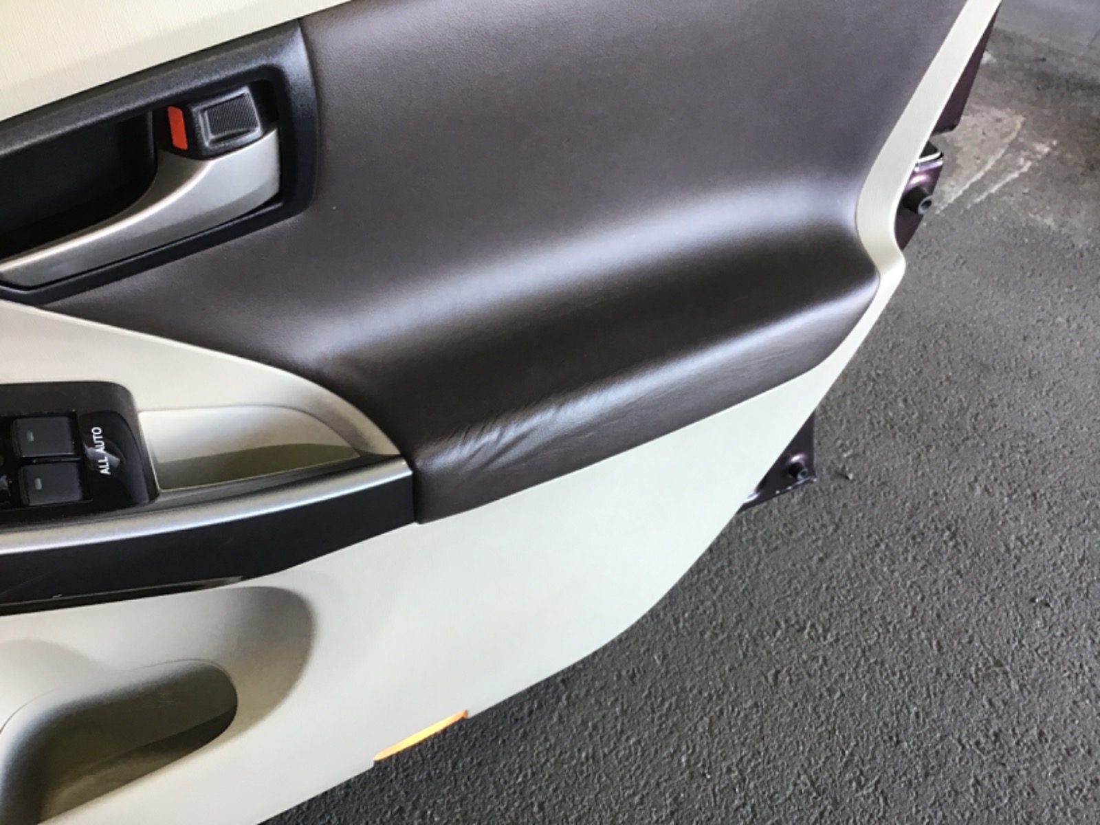 キズ・ヘコミ_64