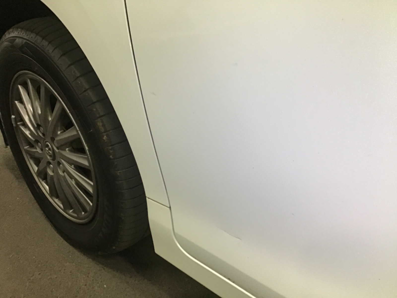 キズ・ヘコミ_16