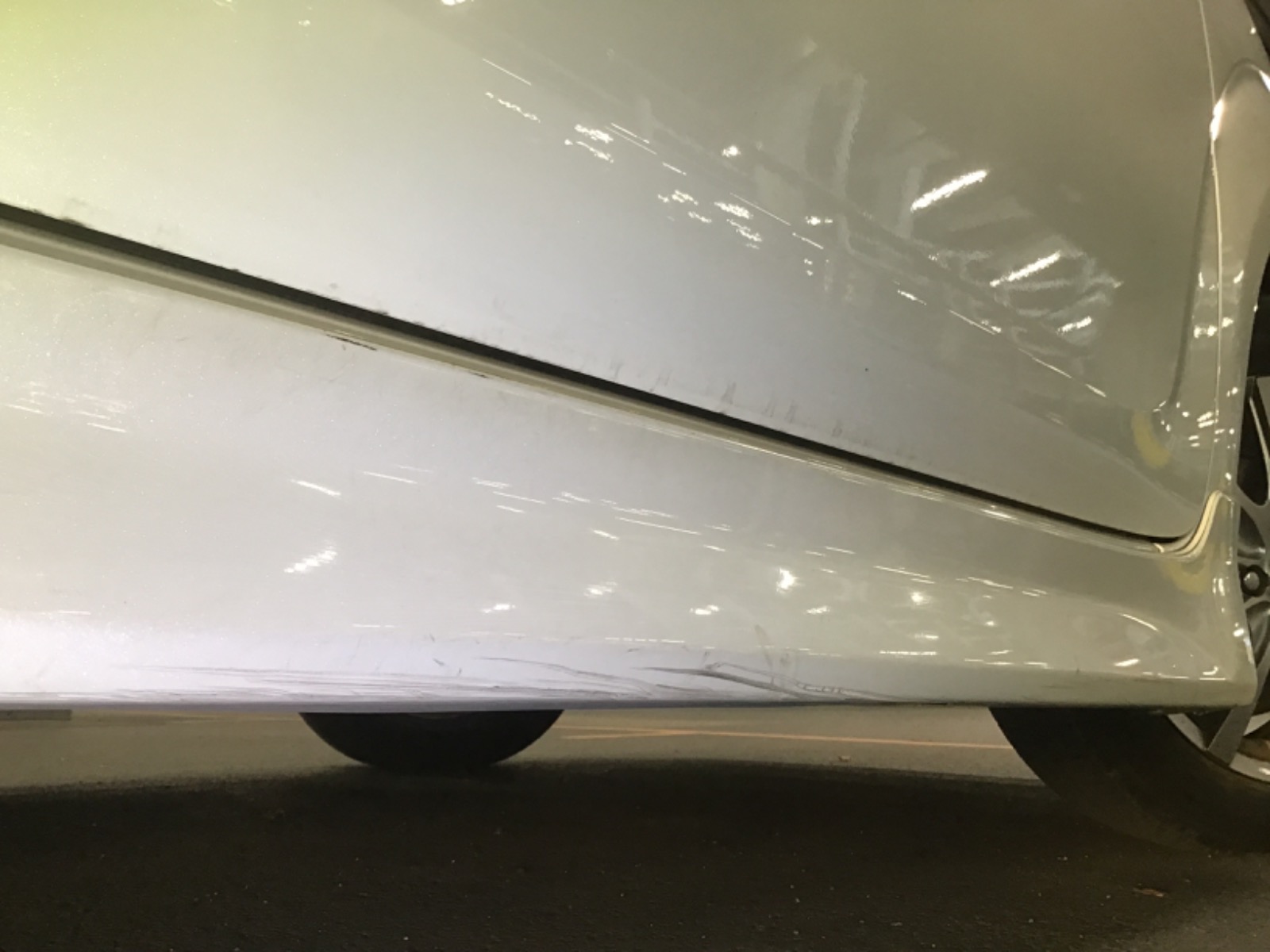 キズ・ヘコミ_22