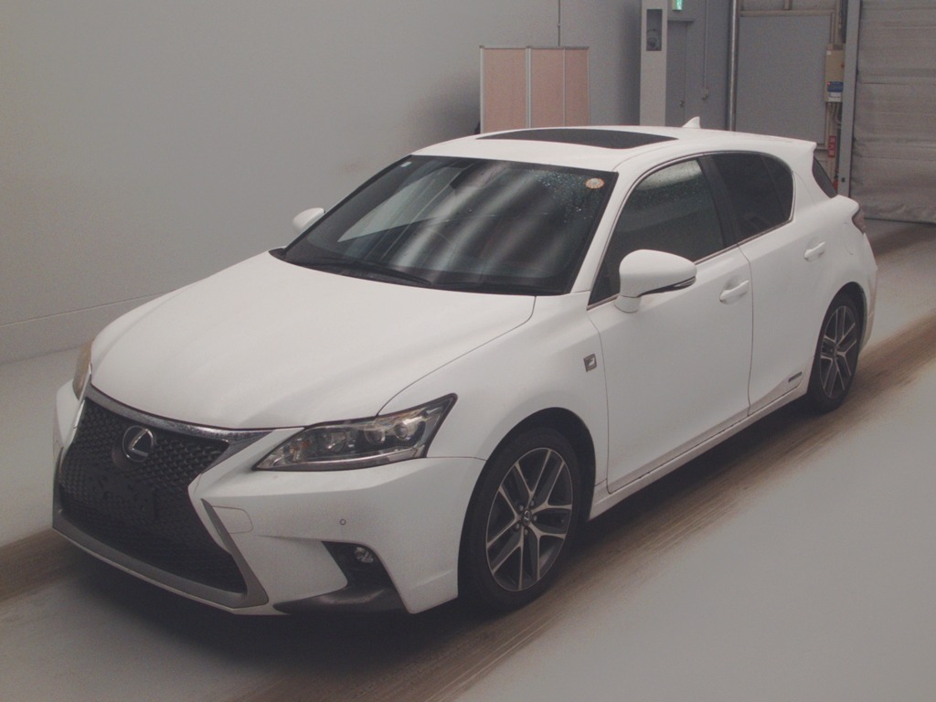 CT200h Fスポーツ