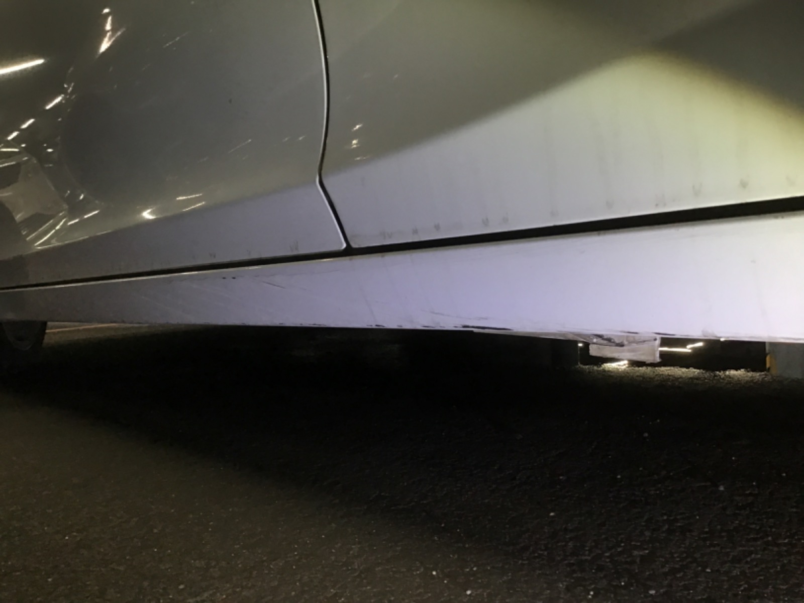 キズ・ヘコミ_21