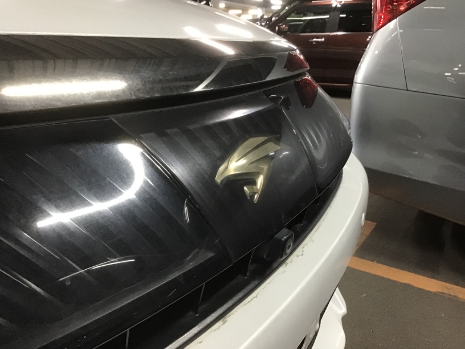 キズ・ヘコミ_09