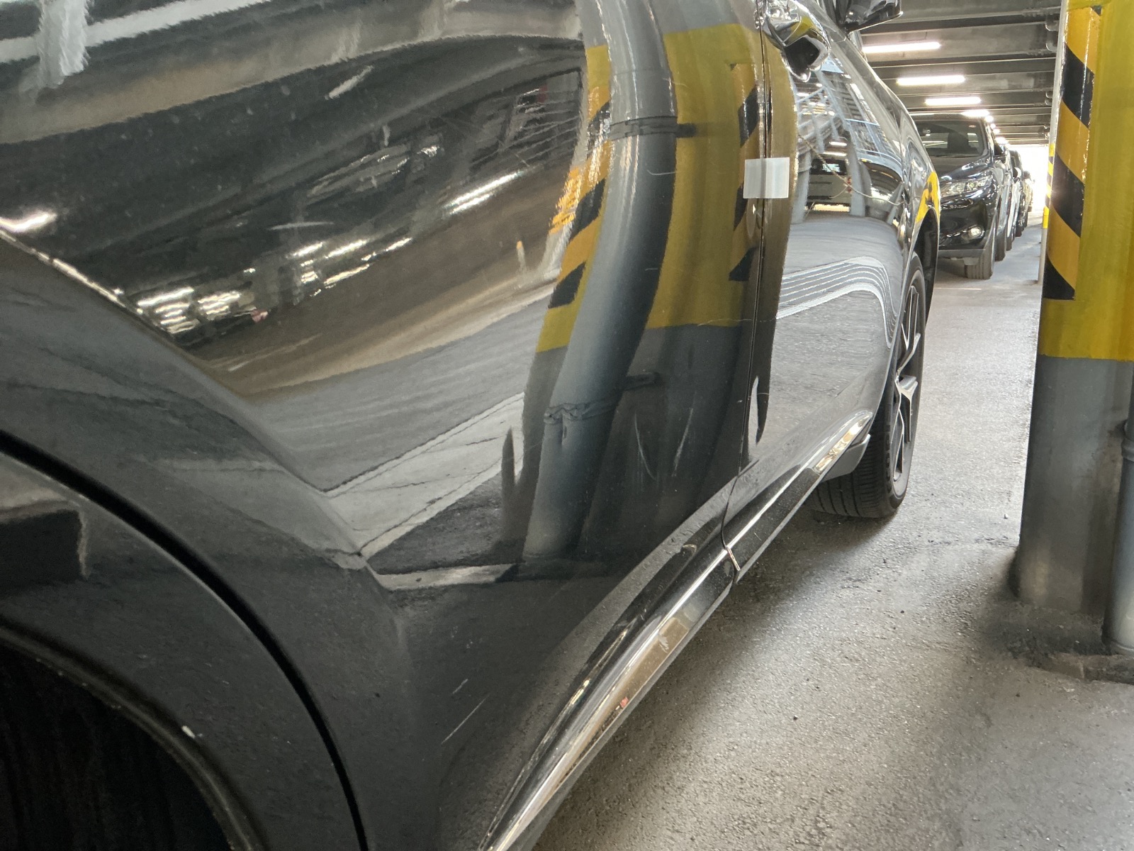 キズ・ヘコミ_27