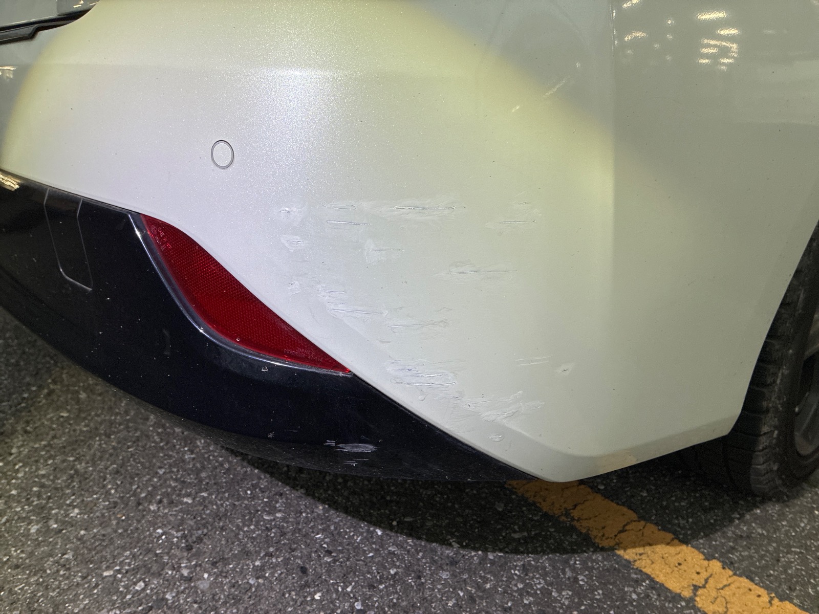 キズ・ヘコミ_56