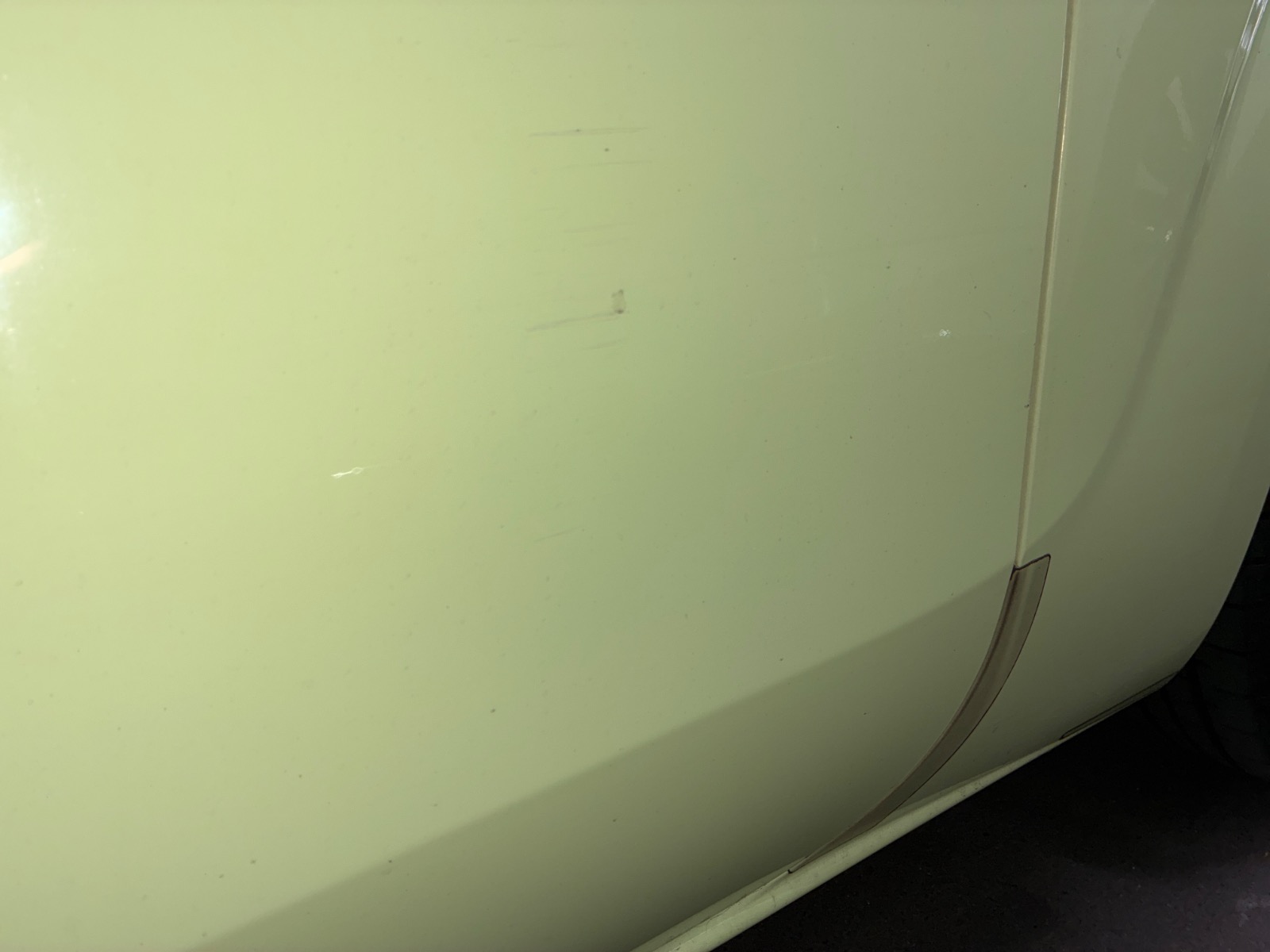 キズ・ヘコミ_17