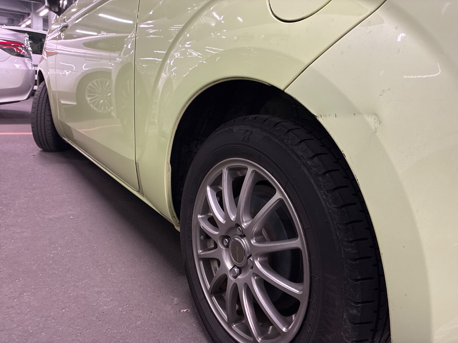 キズ・ヘコミ_38