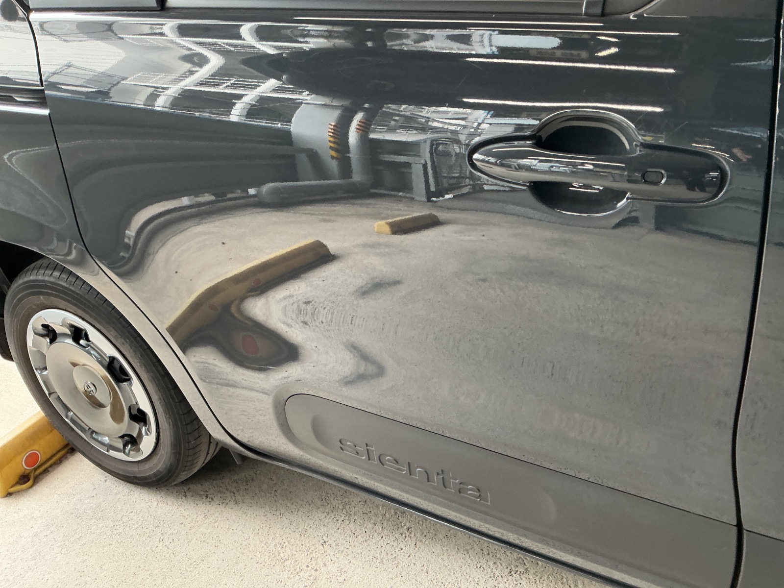 キズ・ヘコミ_27