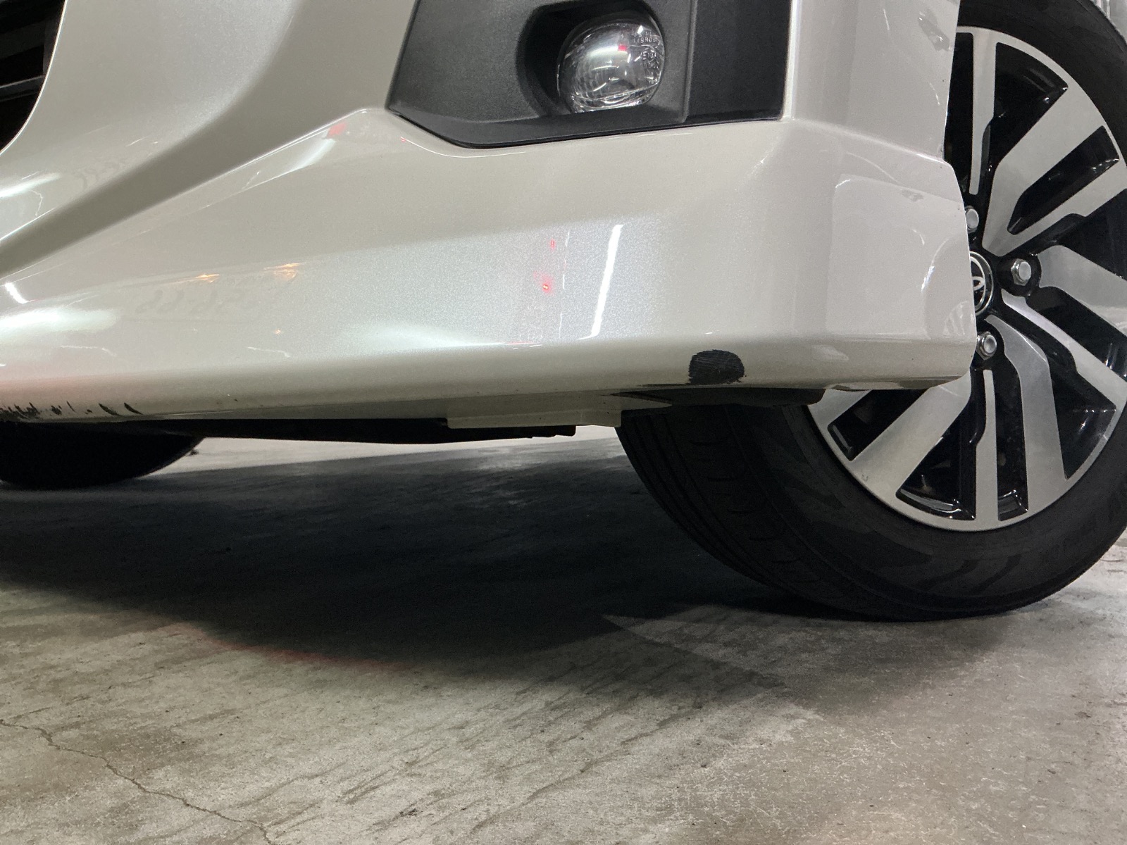 キズ・ヘコミ_05