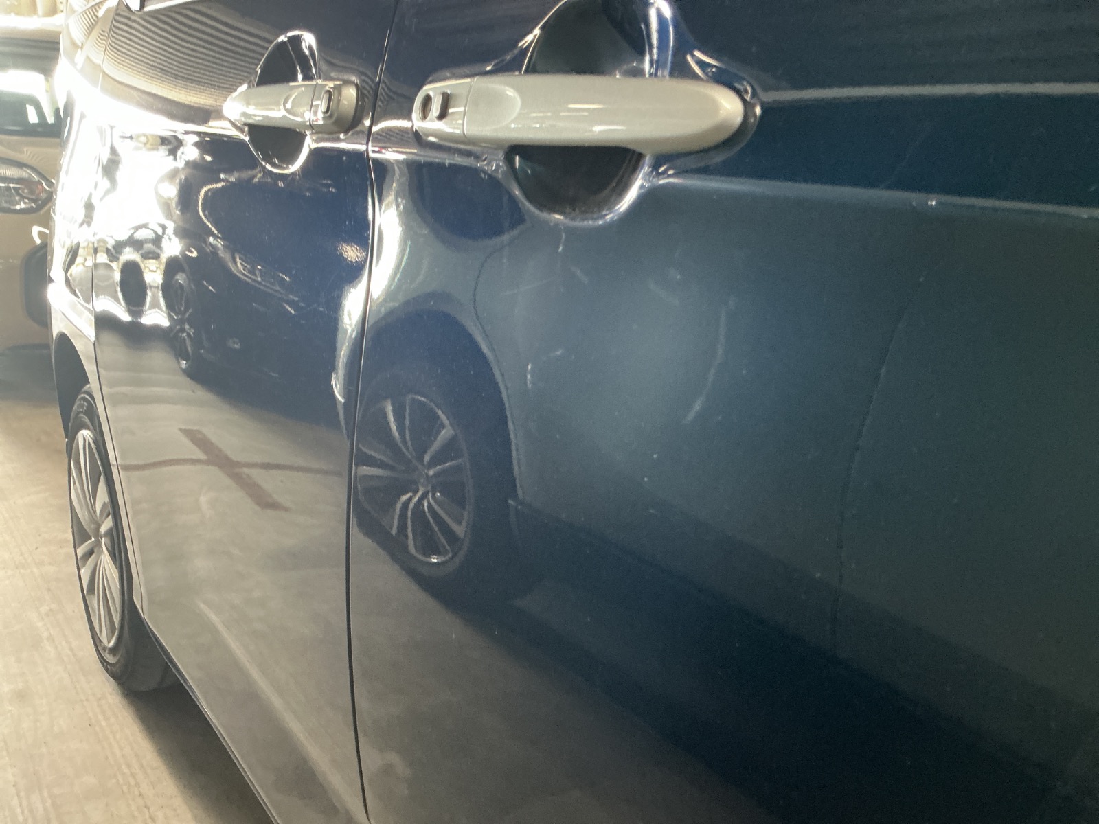 キズ・ヘコミ_18