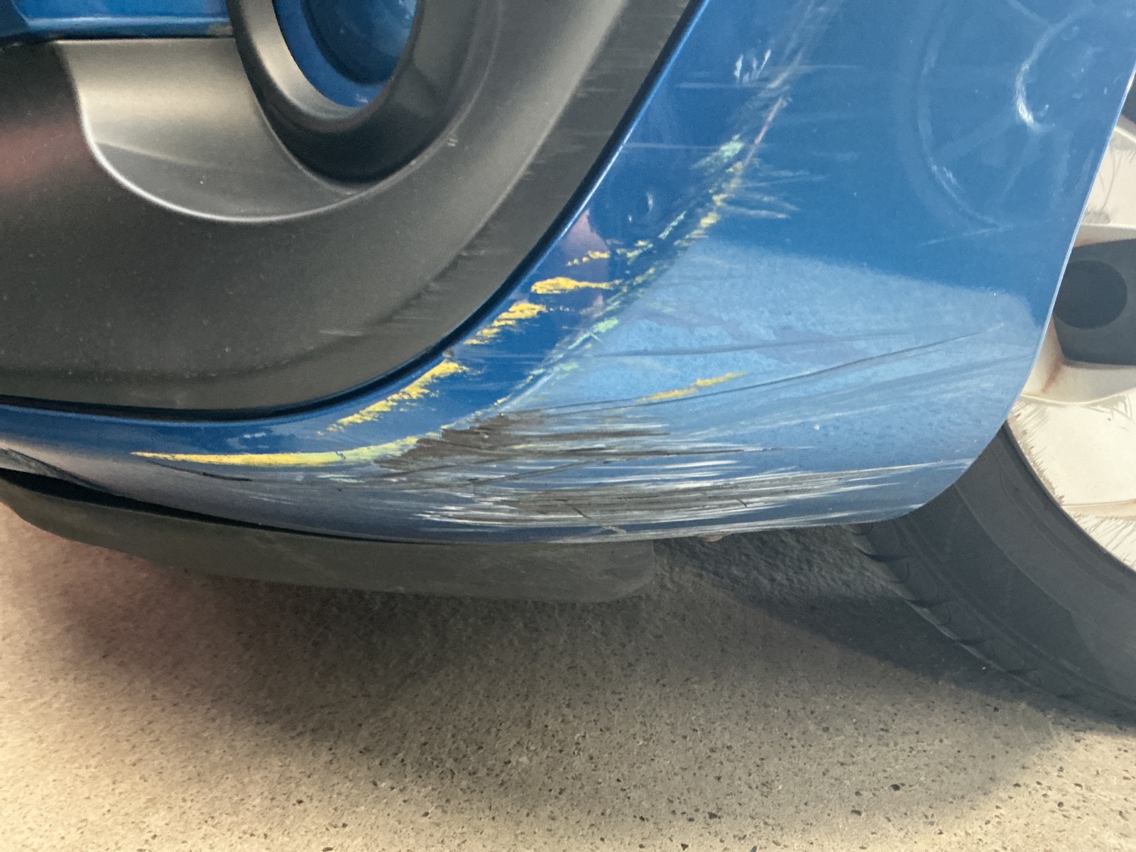 キズ・ヘコミ_05