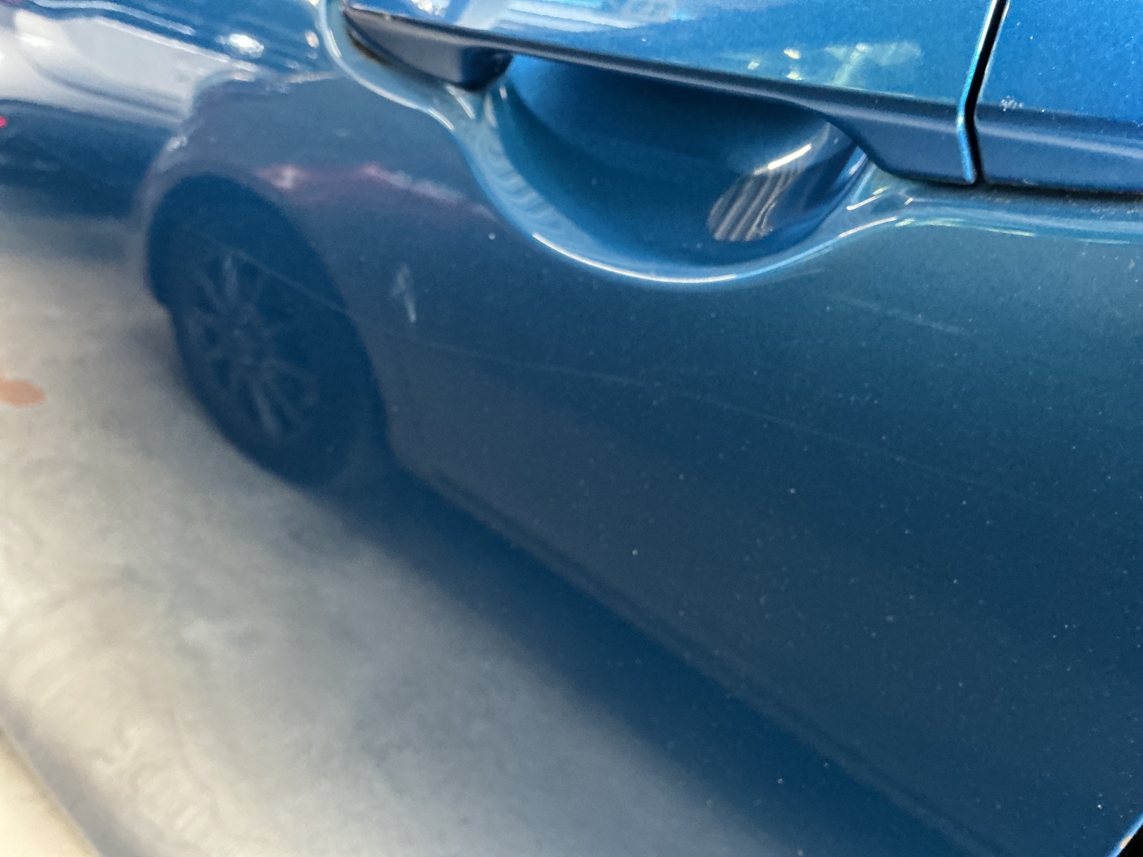 キズ・ヘコミ_17