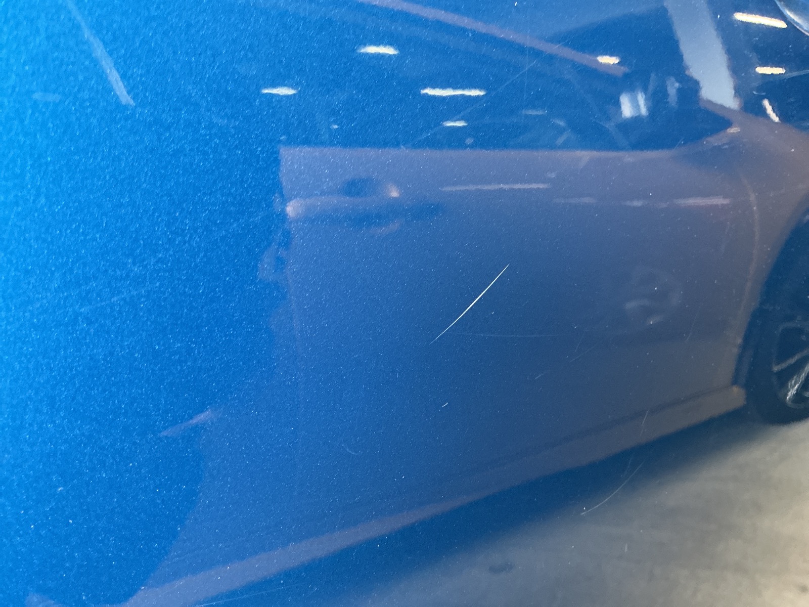 キズ・ヘコミ_27